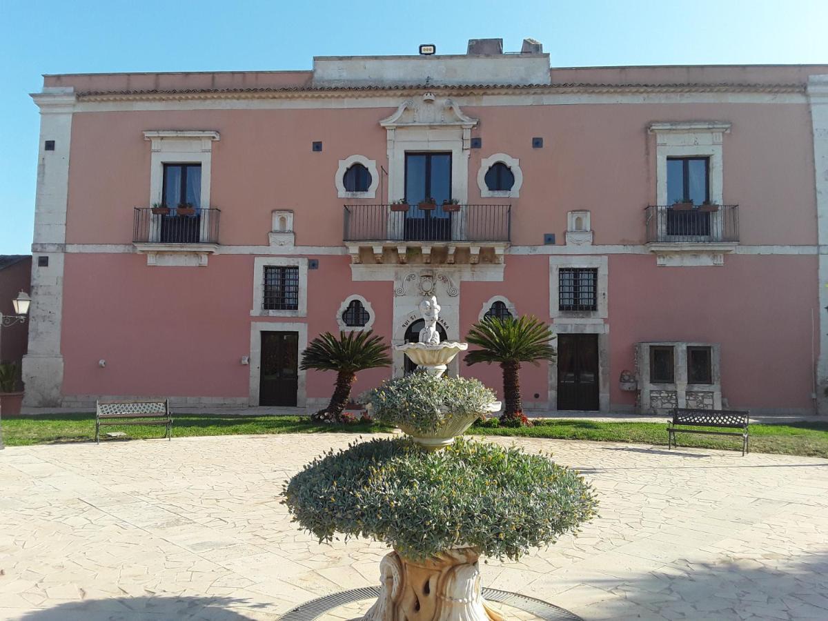 Hotel Lady Lusya Cassibile Bagian luar foto