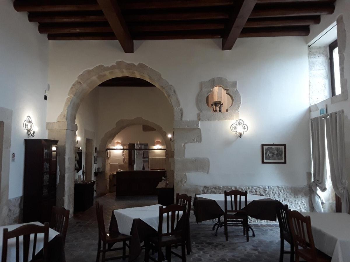 Hotel Lady Lusya Cassibile Bagian luar foto
